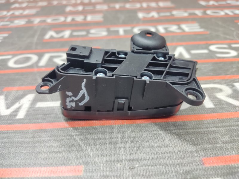 Кнопка центрального замка, 500 рублей, Красноярск