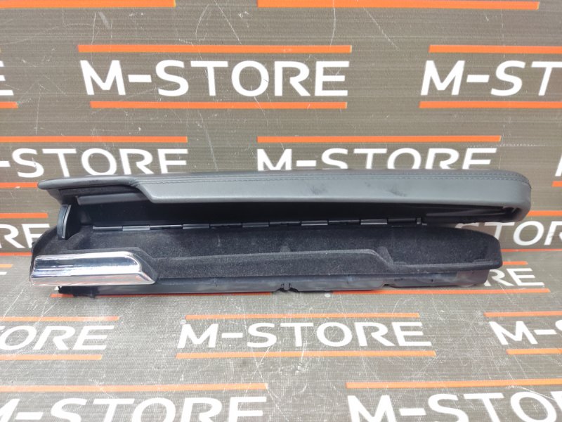 Подлокотник двери, 860 рублей, Красноярск