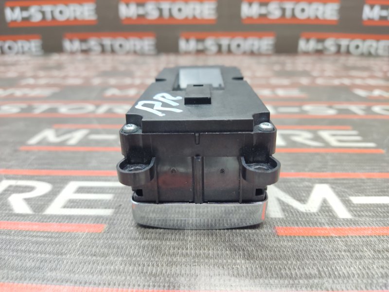 Блок управления стеклоподъемниками, 1000 рублей, Красноярск