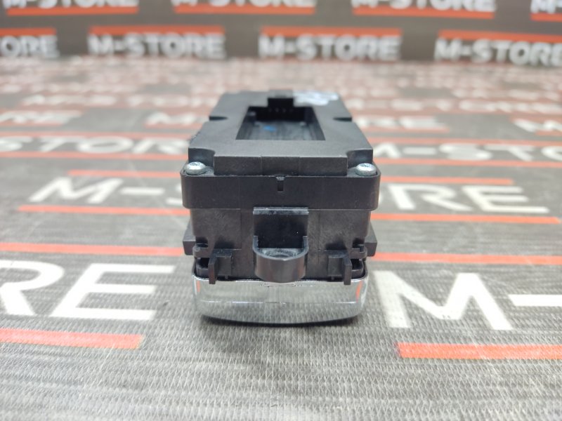 Блок управления стеклоподъемниками, 1000 рублей, Красноярск