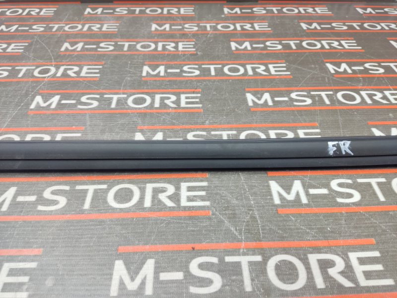 уплотнитель стекла двери, 340 рублей, Красноярск