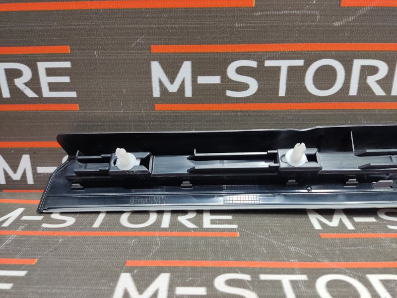 Накладка на порог салона, 1000 рублей, Красноярск