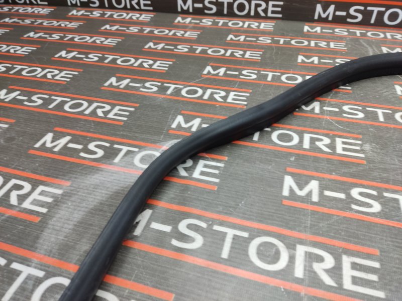 Уплотнитель капота, 340 рублей, Красноярск