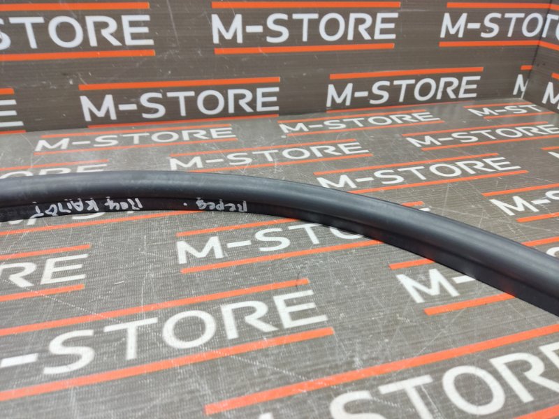 Уплотнитель капота, 340 рублей, Красноярск