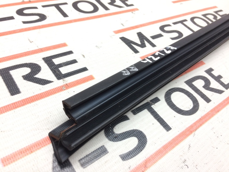 уплотнитель стекла двери, 600 рублей, Красноярск