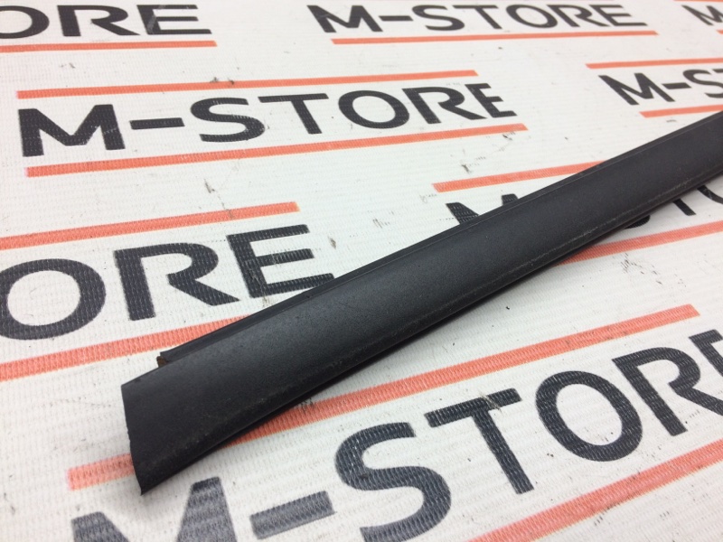 уплотнитель стекла двери, 600 рублей, Красноярск