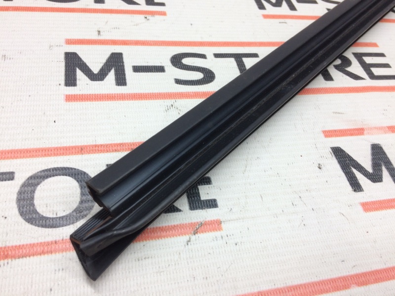 уплотнитель стекла двери, 600 рублей, Красноярск