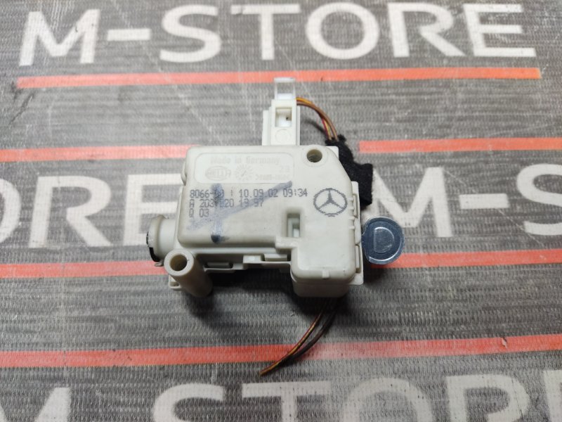 Замок лючка бензобака, 350 рублей, Красноярск