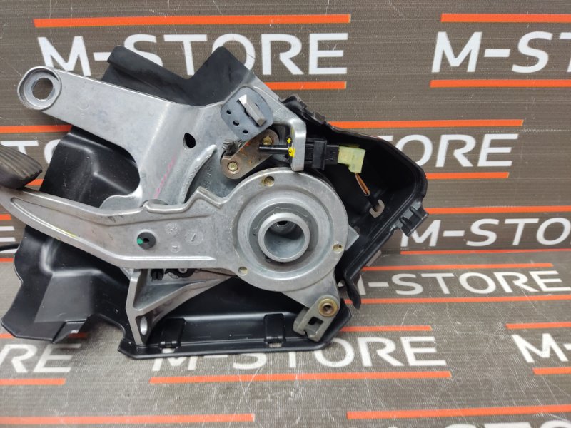 Педаль стояночного тормоза, 480 рублей, Красноярск