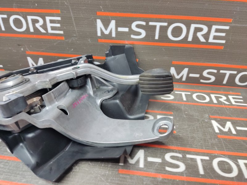 Педаль стояночного тормоза, 480 рублей, Красноярск