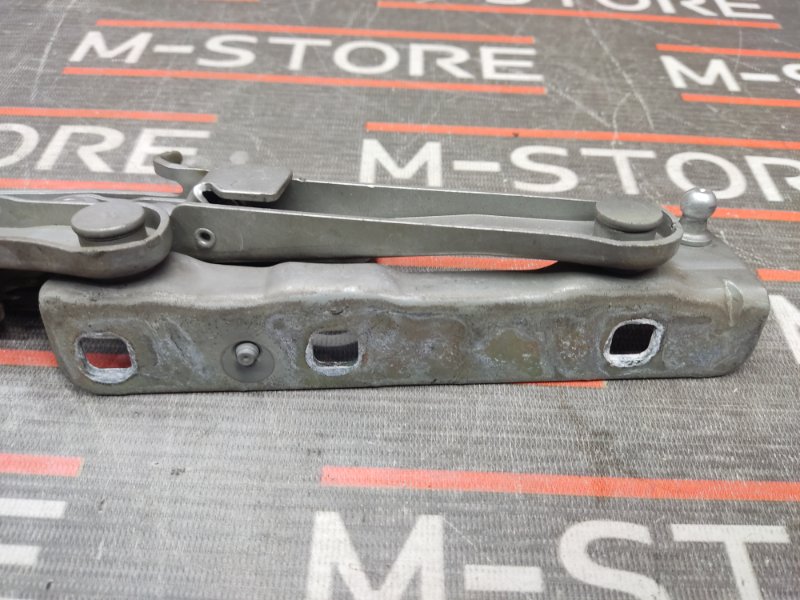 петля капота, 500 рублей, Красноярск