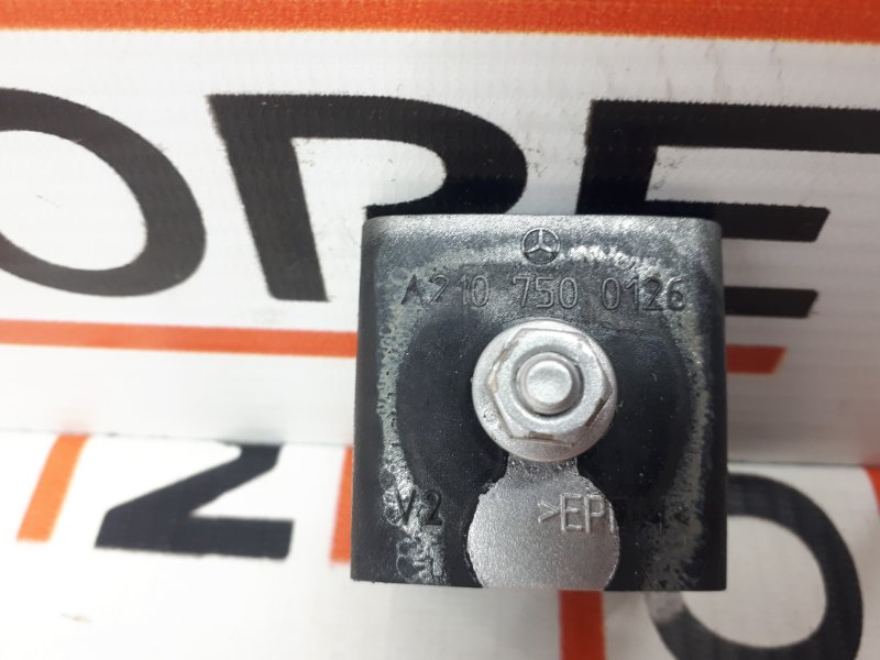 Отбойник крышки багажника, 200 рублей, Красноярск