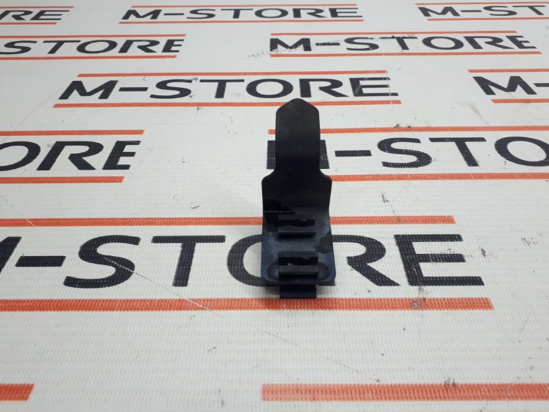 кронштейн, 200 рублей, Красноярск