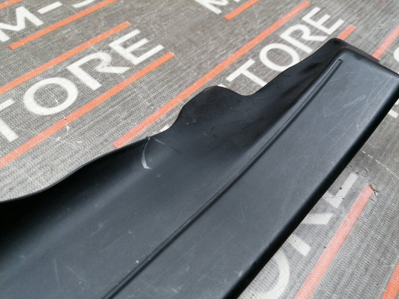 Накладка на порог салона, 200 рублей, Красноярск