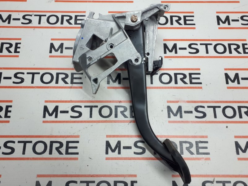 педаль тормоза, 670 рублей, Красноярск