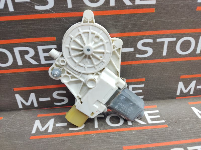 мотор стеклоподъемника, 670 рублей, Красноярск