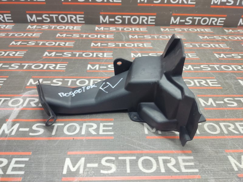 Водосток лобового стекла, 340 рублей, Красноярск