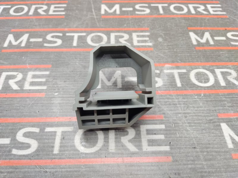 Кронштейн радиатора, 300 рублей, Красноярск