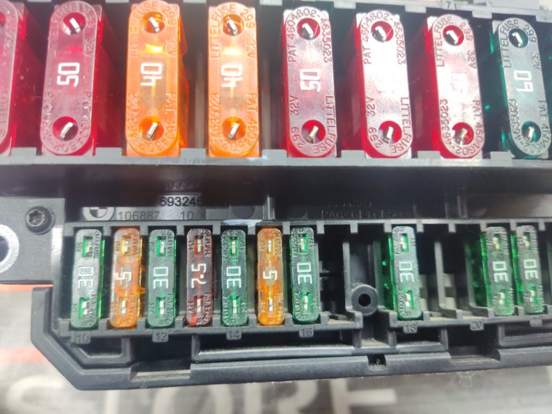 блок предохранителей, 400 рублей, Красноярск