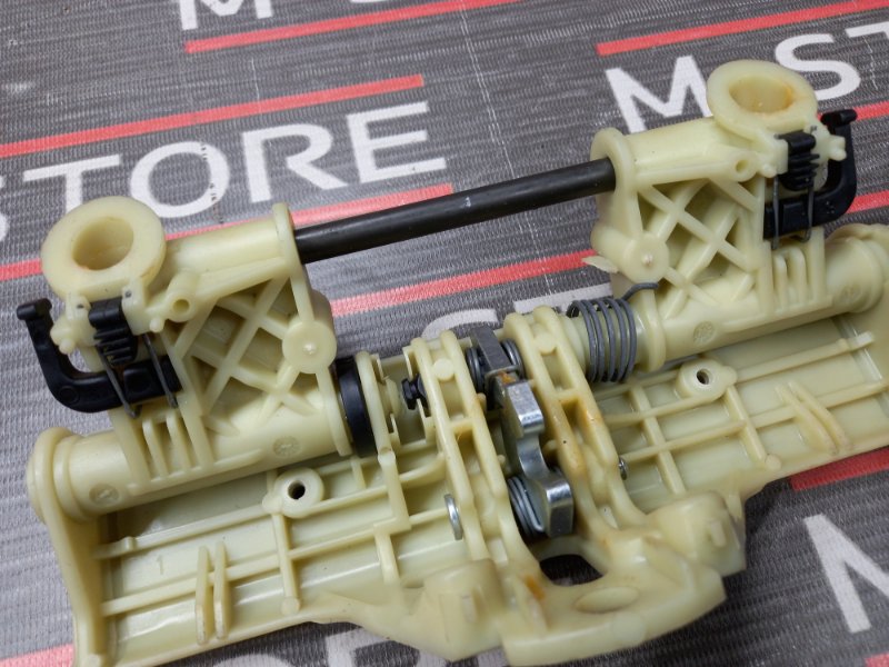 механизм складывания подголовника, 340 рублей, Красноярск