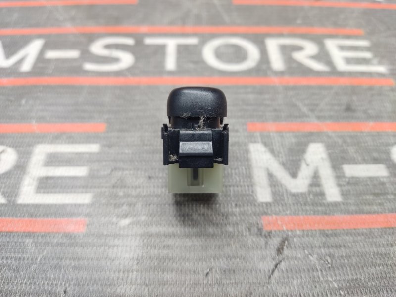 кнопка складывания зеркал, 350 рублей, Красноярск