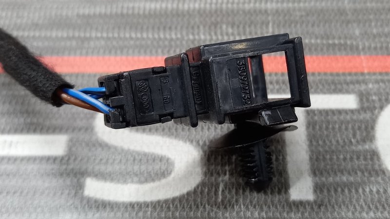 Кнопка регулировки зеркал, 300 рублей, Красноярск