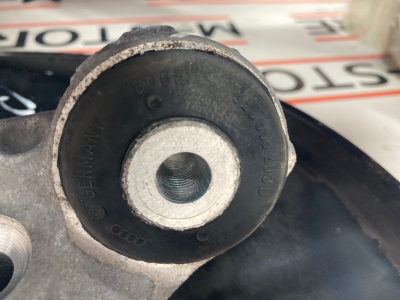 кулак поворотный, 900 рублей, Красноярск