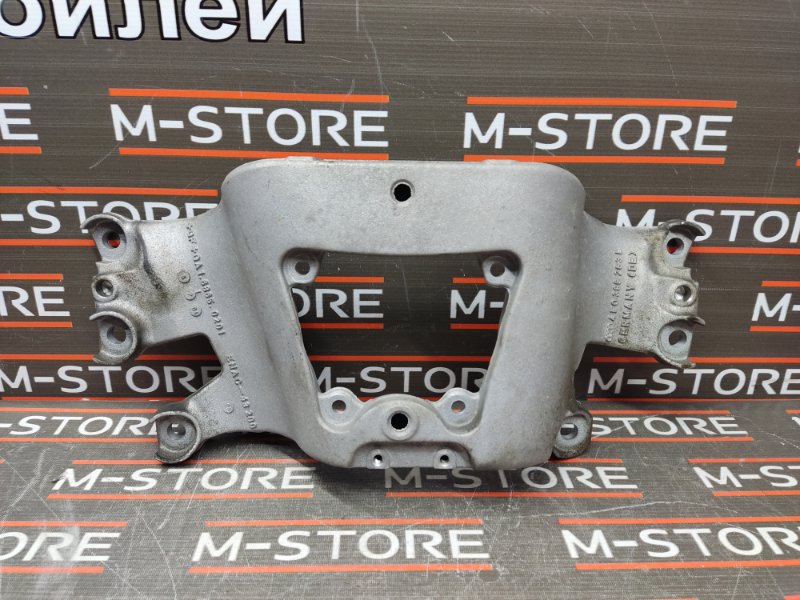 Кронштейн КПП, 500 рублей, Красноярск