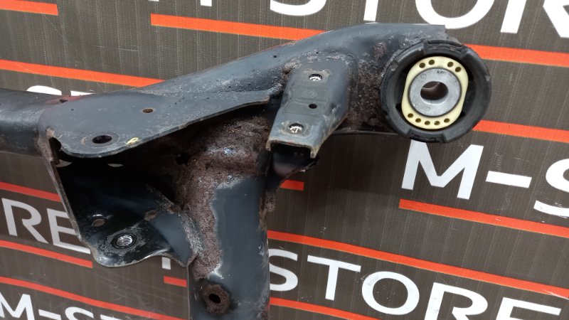 Балка поперечная (подрамник), 1280 рублей, Красноярск