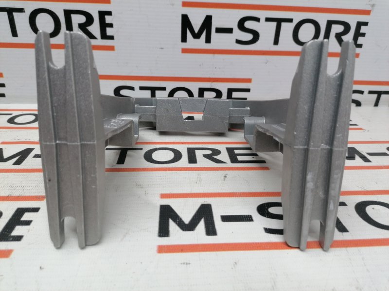 Кронштейн подлокотника, 280 рублей, Красноярск