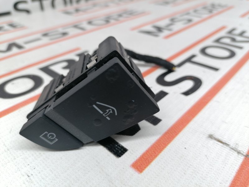 Кнопка бортового компьютера, 200 рублей, Красноярск