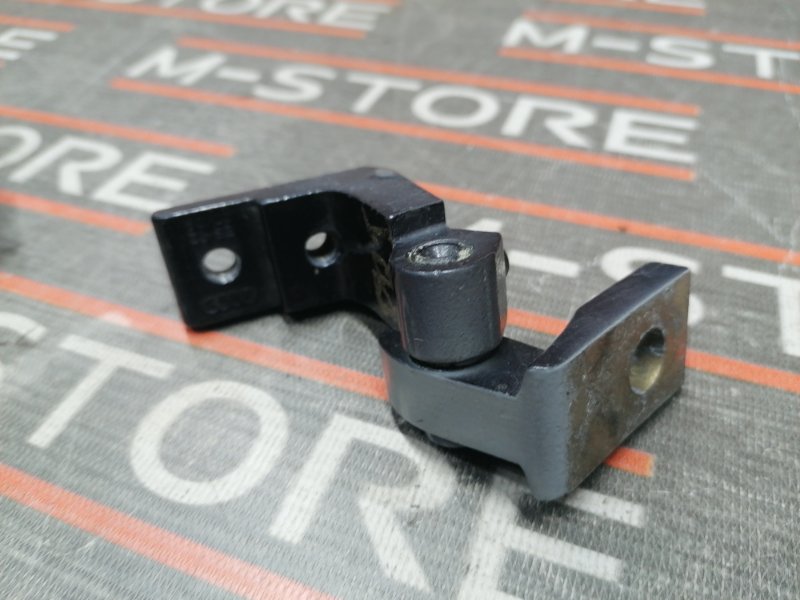 петля двери, 670 рублей, Красноярск