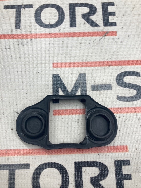 Уплотнитель ограничителя двери, 200 рублей, Красноярск