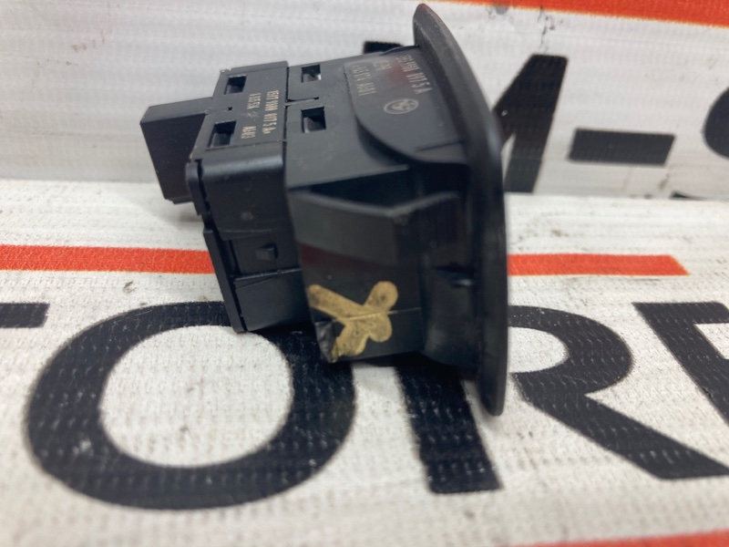 кнопка стеклоподъемника, 200 рублей, Красноярск