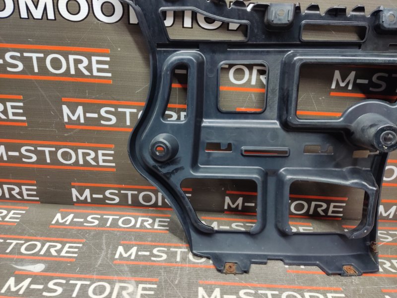 крепление бампера, 500 рублей, Красноярск