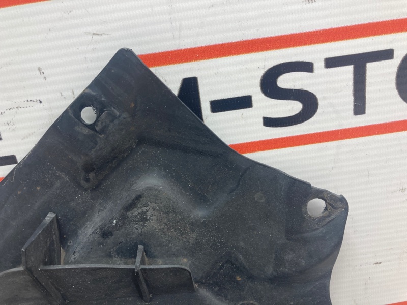 подкрылок, 390 рублей, Красноярск