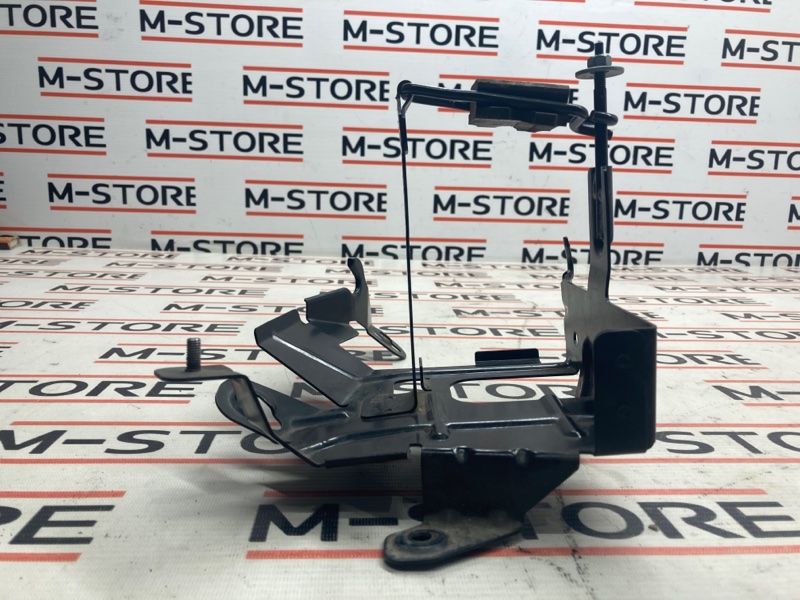 крепление аккумулятора, 600 рублей, Красноярск