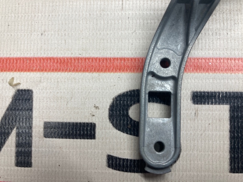 Кронштейн зеркала салона, 200 рублей, Красноярск