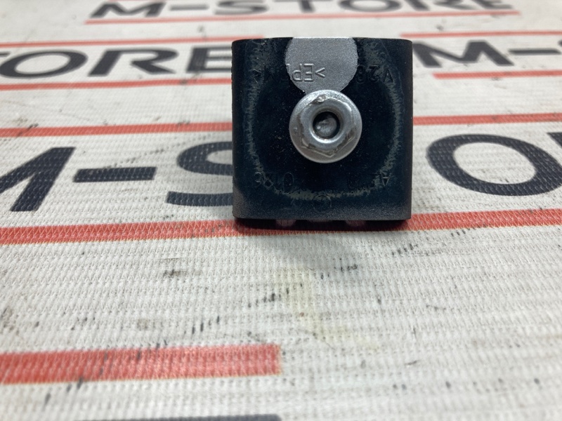 Отбойник крышки багажника, 200 рублей, Красноярск