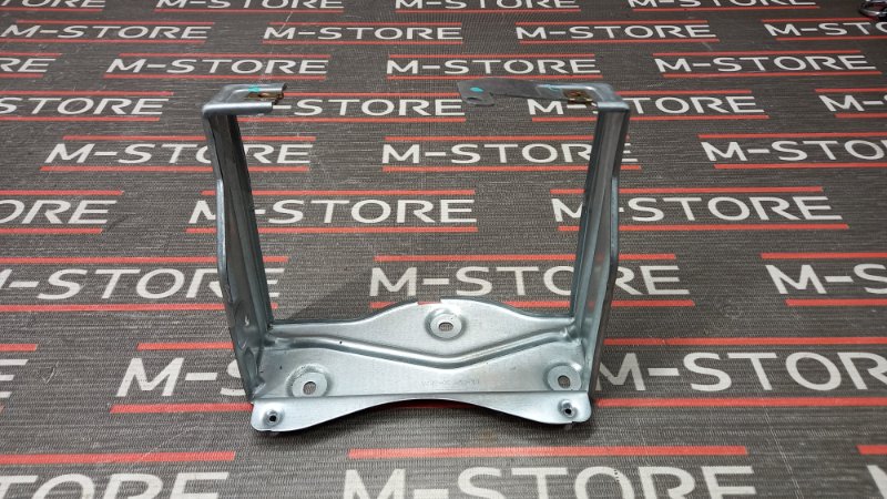 Кронштейн подлокотника, 280 рублей, Красноярск