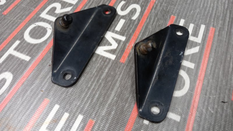 кронштейн амортизатора багажника, 300 рублей, Красноярск