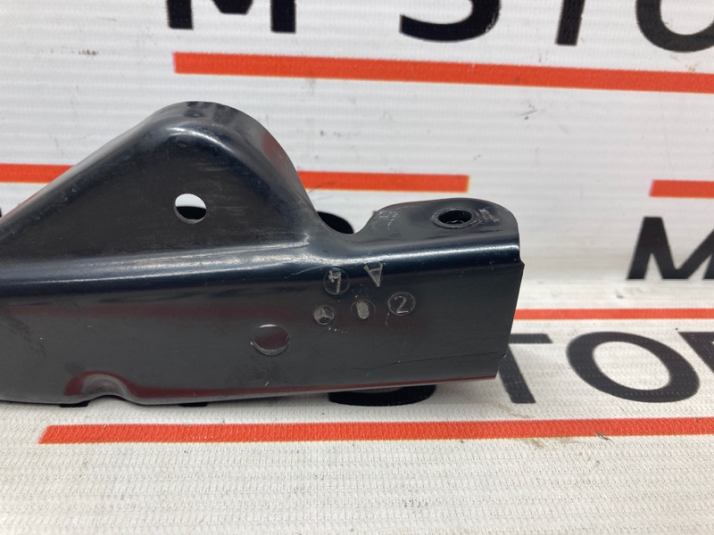 кронштейн, 280 рублей, Красноярск