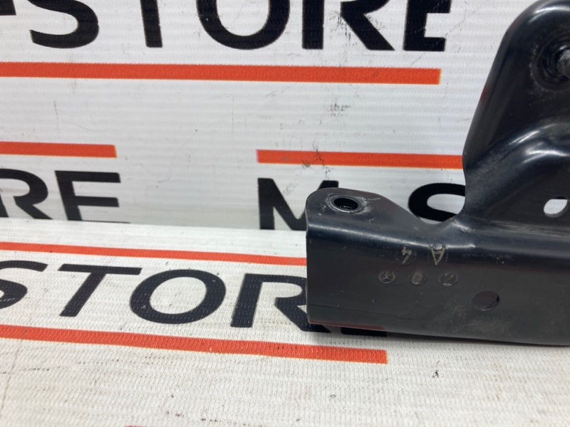 кронштейн, 280 рублей, Красноярск