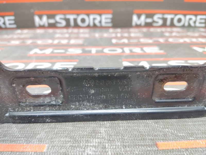 кронштейн центральной консоли, 300 рублей, Красноярск