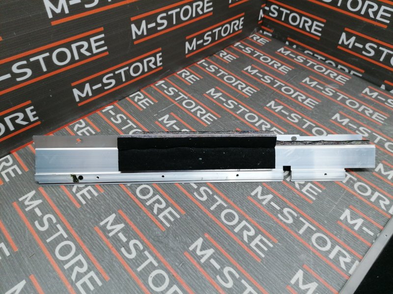 кронштейн направляющей шторки багажника, 630 рублей, Красноярск