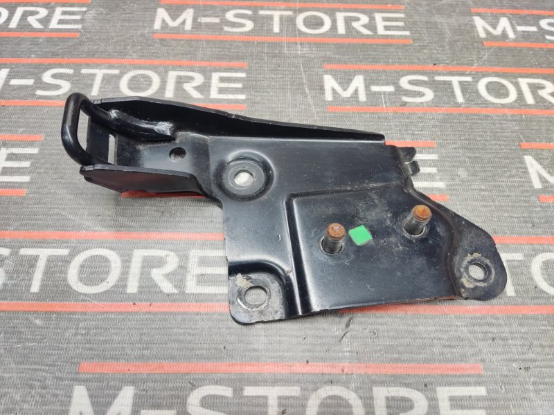 Кронштейн замка ремня безопасности, 300 рублей, Красноярск