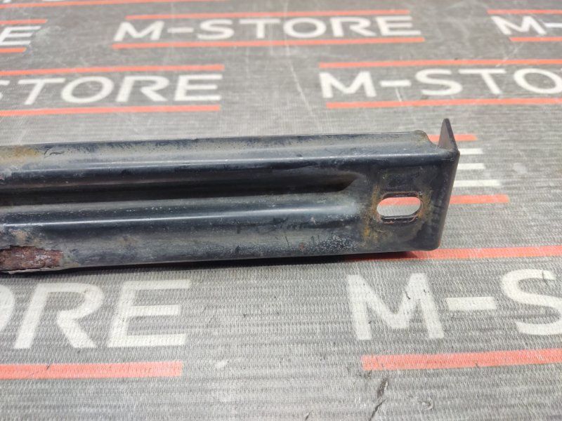 кронштейн, 300 рублей, Красноярск