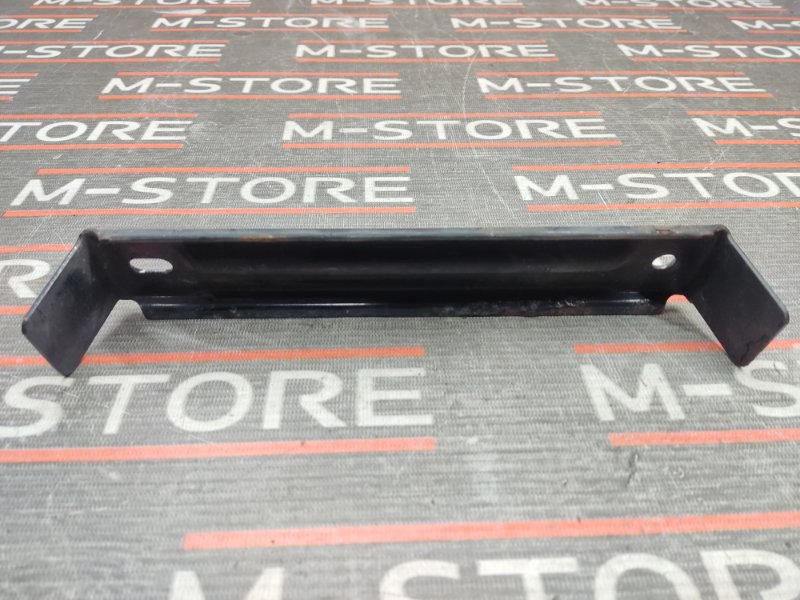 кронштейн, 300 рублей, Красноярск