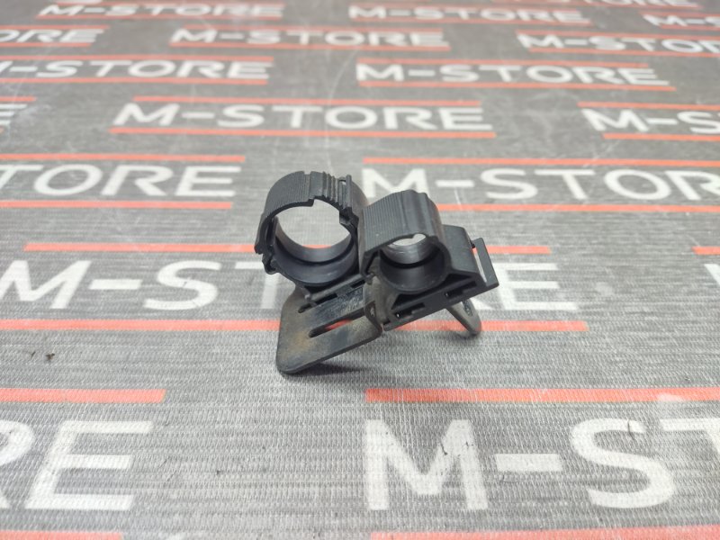 Держатель патрубка системы охлаждения, 190 рублей, Красноярск