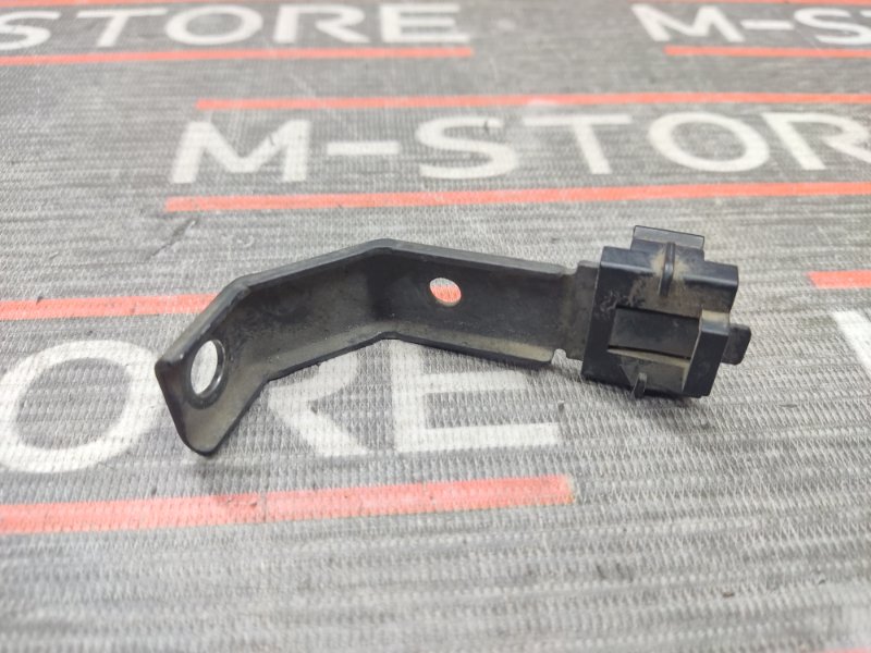 кронштейн, 300 рублей, Красноярск